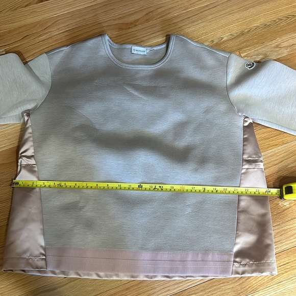 Moncler sweatshirt - Picture 9 of 9